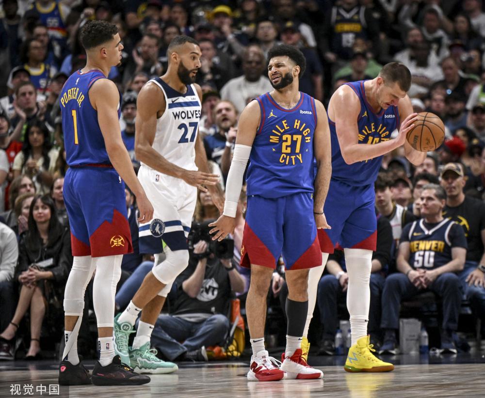 中国足球发 中国足球发