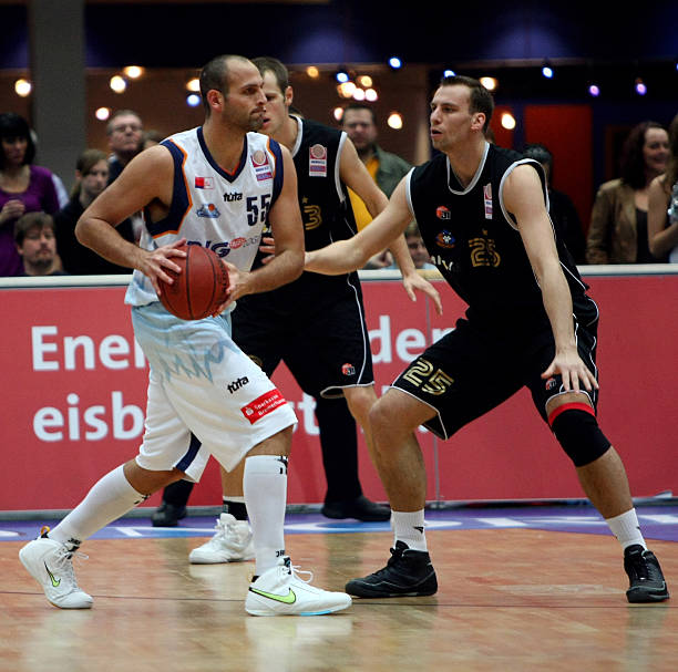 西甲装备注 西甲装备注