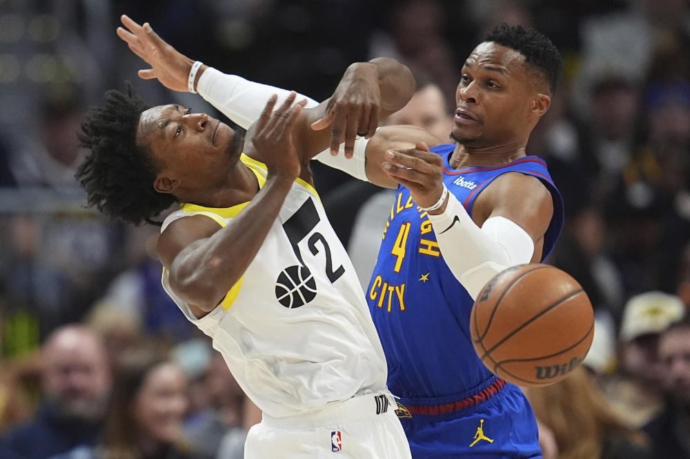 尤其在进攻 尤其在进攻